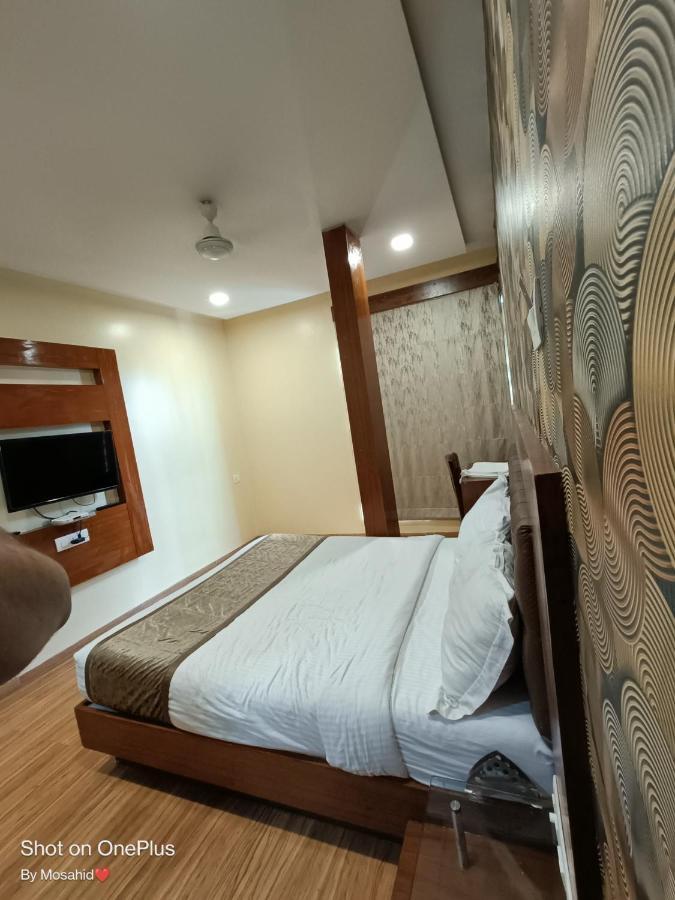 Hotel A Suites Bombaj Zewnętrze zdjęcie